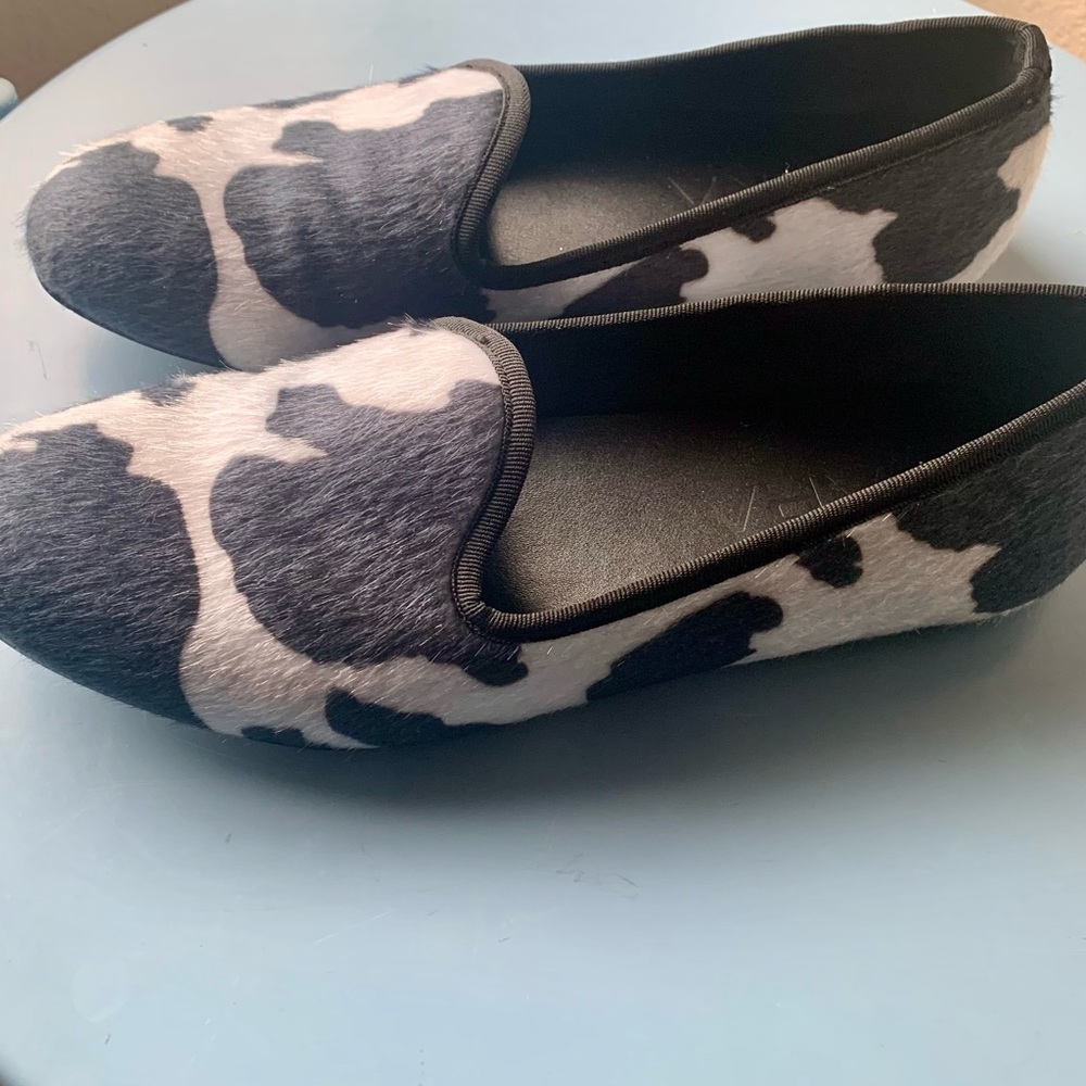 Cow Print Dara shoes. Size 8.5